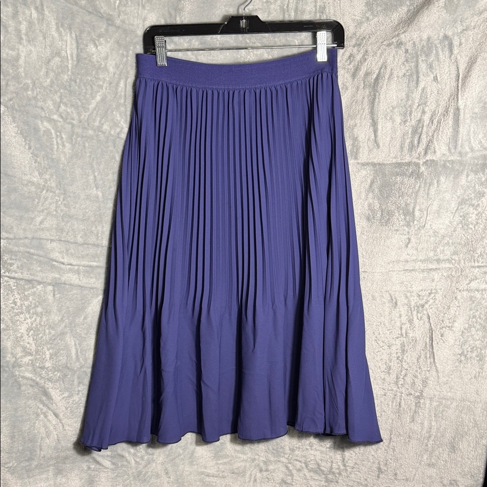 J. Crew skirt‎ women’s 10P J Crew pleated skirt royal blue Skirt elastic waist